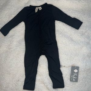 Kyte baby 3-6m button sleeper Black